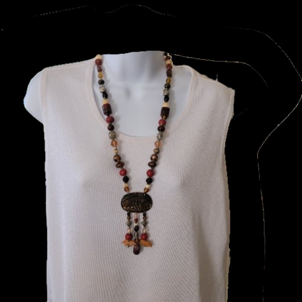 Vintage Multi‑Strand Beaded Necklace Stone Carved Pendant Wood Beads 17" - Picture 2 of 12